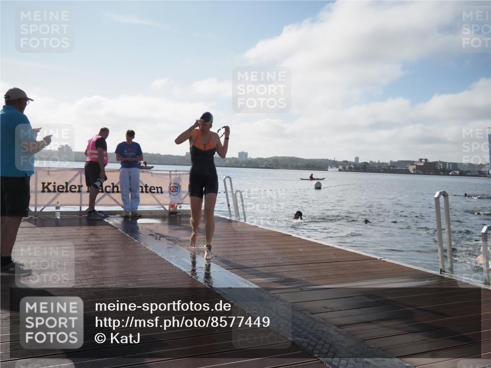17.08.2025 - KN Förde Triathlon 2025 KatJ http://msf.ph/oto/8577449 17.08.2025 09:17:04 Schwimmen 158, 169, 204, 158 meine-sportfotos.de