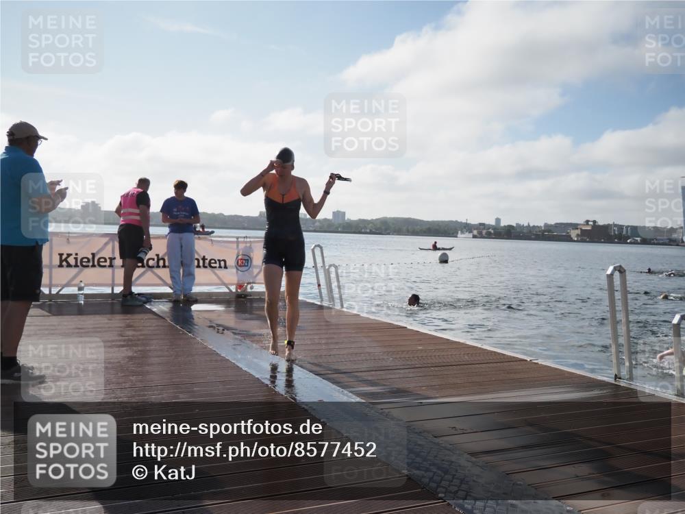 17.08.2025 - KN Förde Triathlon 2025 KatJ http://msf.ph/oto/8577452 17.08.2025 09:17:05 Schwimmen 158, 169, 204, 158, 204 meine-sportfotos.de