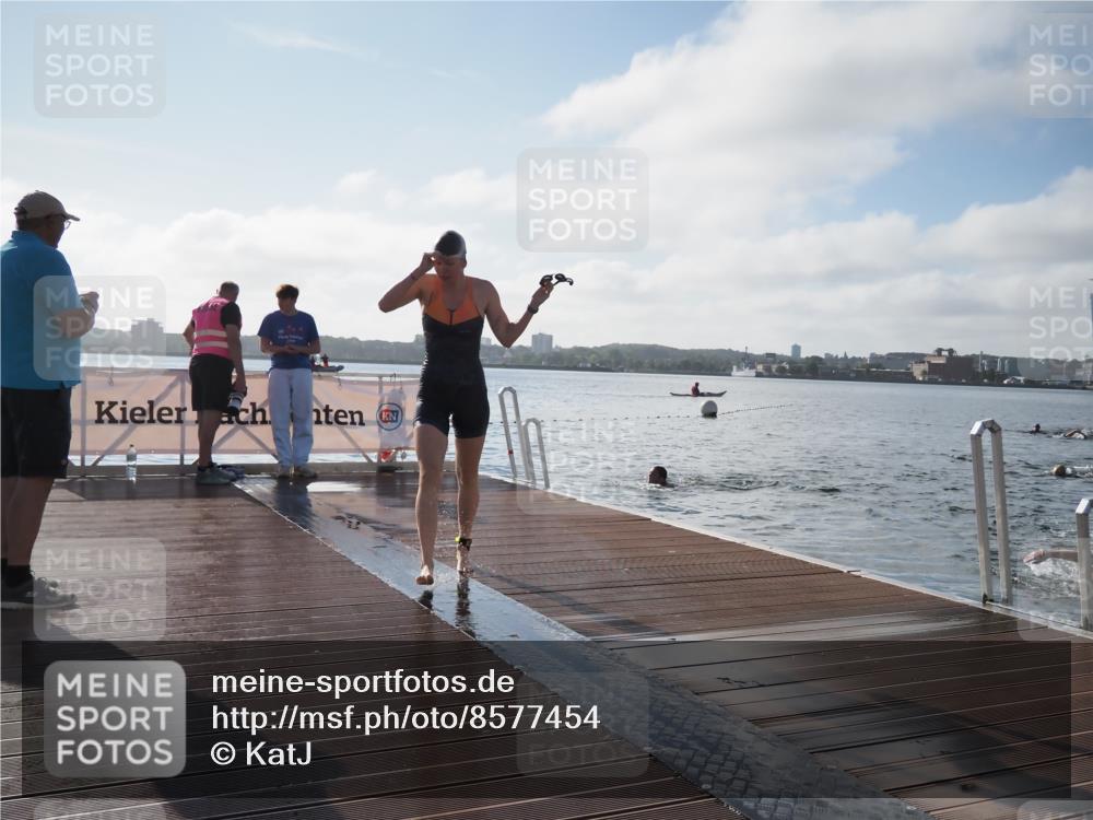 17.08.2025 - KN Förde Triathlon 2025 KatJ http://msf.ph/oto/8577454 17.08.2025 09:17:05 Schwimmen 158, 169, 204, 158, 204 meine-sportfotos.de