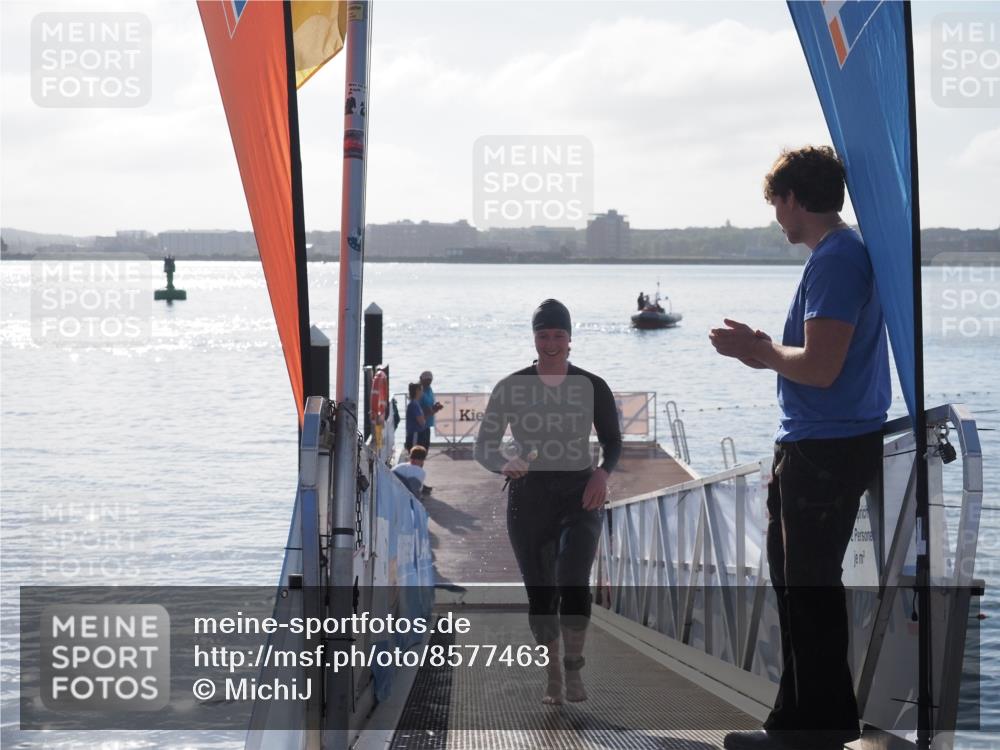 17.08.2025 - KN Förde Triathlon 2025 MichiJ http://msf.ph/oto/8577463 17.08.2025 09:13:52 Schwimmen 138, 151, 151 meine-sportfotos.de