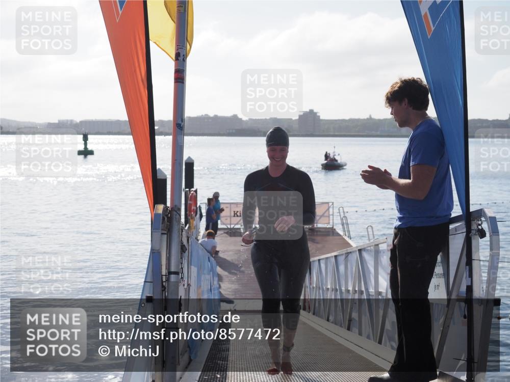 17.08.2025 - KN Förde Triathlon 2025 MichiJ http://msf.ph/oto/8577472 17.08.2025 09:13:52 Schwimmen 138, 151, 151 meine-sportfotos.de