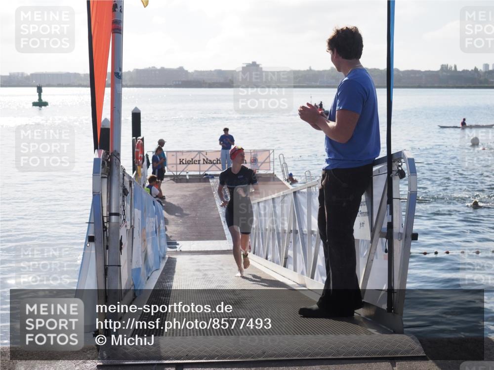 17.08.2025 - KN Förde Triathlon 2025 MichiJ http://msf.ph/oto/8577493 17.08.2025 09:14:37 Schwimmen 140, 128, 139, 140, 155 meine-sportfotos.de