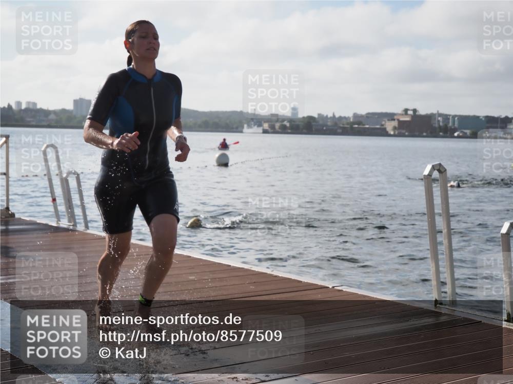 17.08.2025 - KN Förde Triathlon 2025 KatJ http://msf.ph/oto/8577509 17.08.2025 09:17:15 Schwimmen 169, 204, 158, 169, 204 meine-sportfotos.de