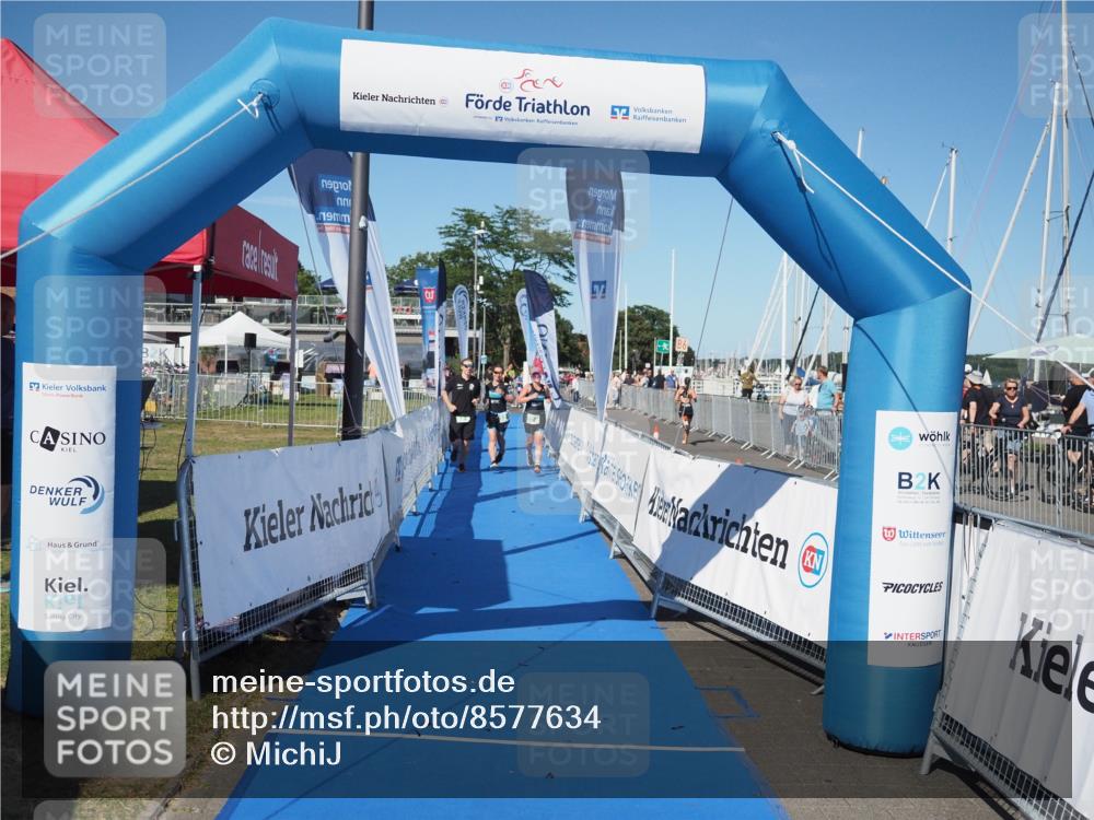 17.08.2025 - KN Förde Triathlon 2025 MichiJ http://msf.ph/oto/8577634 17.08.2025 16:12:07 Laufen 32 meine-sportfotos.de