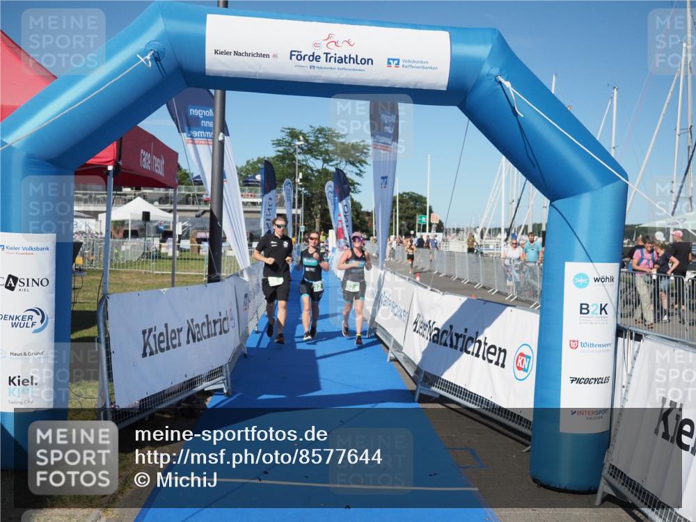17.08.2025 - KN Förde Triathlon 2025 MichiJ http://msf.ph/oto/8577644 17.08.2025 16:12:09 Laufen 32 meine-sportfotos.de