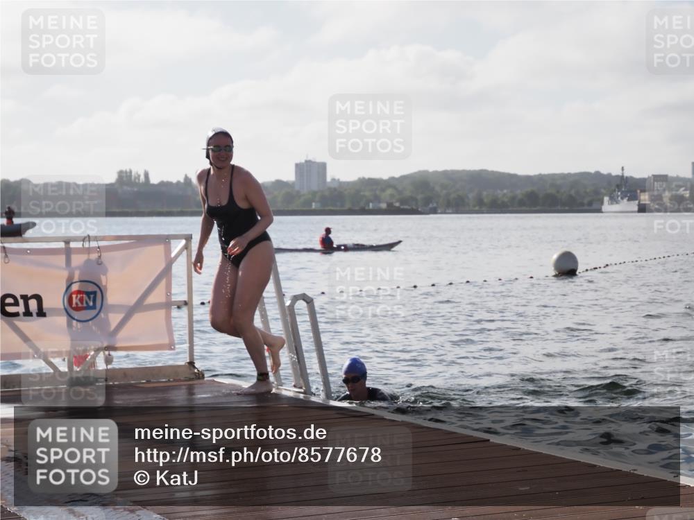 17.08.2025 - KN Förde Triathlon 2025 KatJ http://msf.ph/oto/8577678 17.08.2025 09:17:40 Schwimmen 161, 167, 170, 180, 167, 170, 181 meine-sportfotos.de