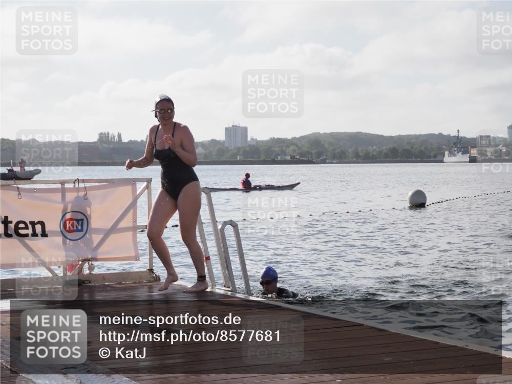 17.08.2025 - KN Förde Triathlon 2025 KatJ http://msf.ph/oto/8577681 17.08.2025 09:17:40 Schwimmen 161, 167, 170, 180, 167, 170, 181 meine-sportfotos.de