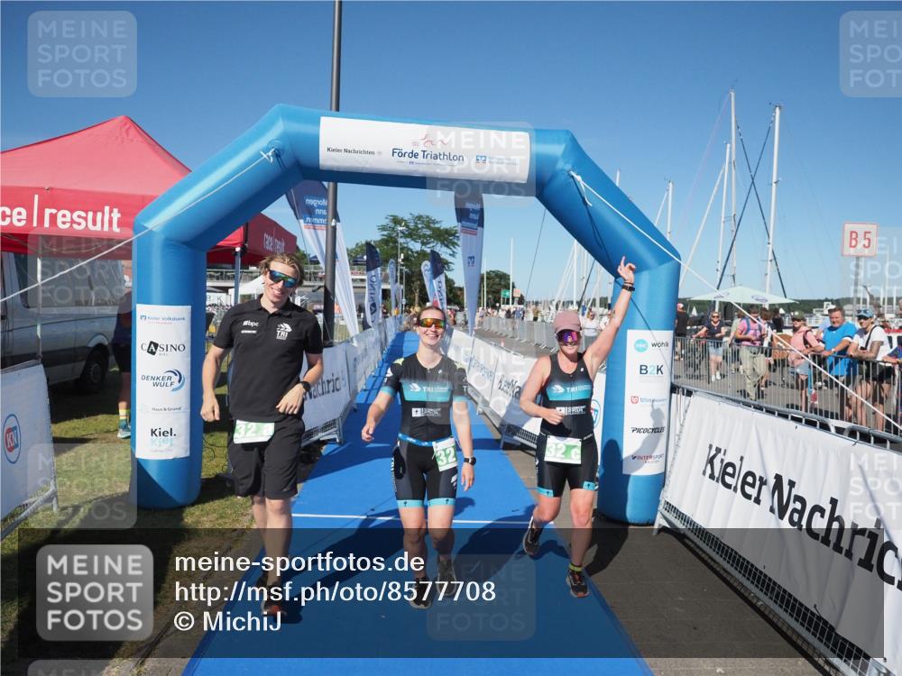 17.08.2025 - KN Förde Triathlon 2025 MichiJ http://msf.ph/oto/8577708 17.08.2025 16:12:12 Laufen 32 meine-sportfotos.de