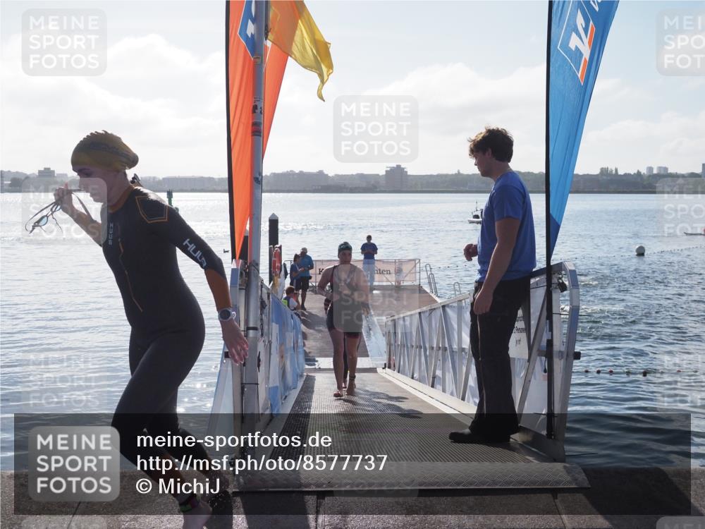 17.08.2025 - KN Förde Triathlon 2025 MichiJ http://msf.ph/oto/8577737 17.08.2025 09:14:57 Schwimmen 128, 139, 146, 150, 155, 159, 133, 146, 147, 152, 159 meine-sportfotos.de