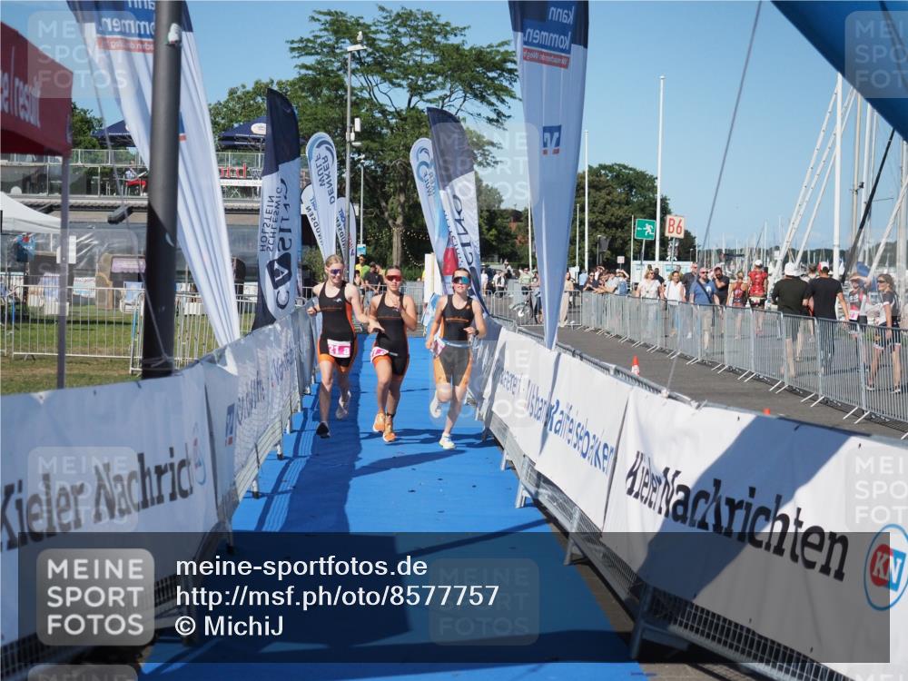 17.08.2025 - KN Förde Triathlon 2025 MichiJ http://msf.ph/oto/8577757 17.08.2025 16:12:20 Laufen 21 meine-sportfotos.de