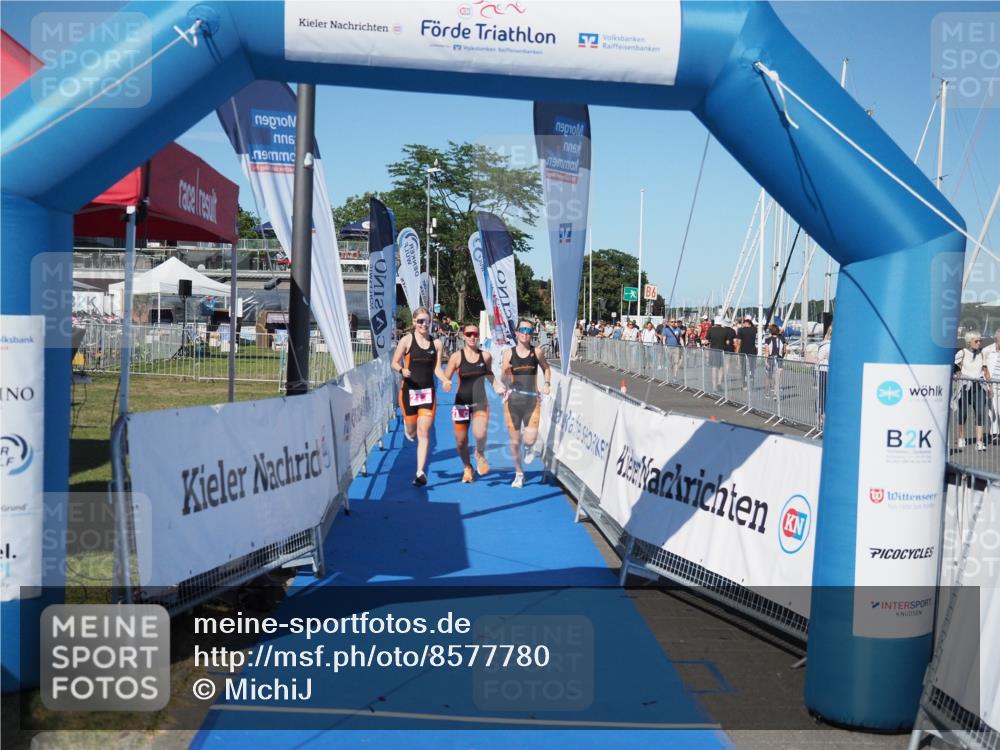 17.08.2025 - KN Förde Triathlon 2025 MichiJ http://msf.ph/oto/8577780 17.08.2025 16:12:21 Laufen 21 meine-sportfotos.de