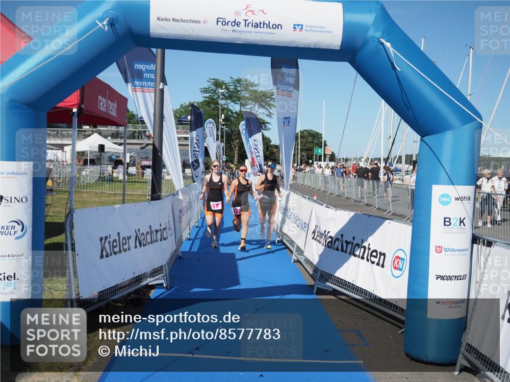 17.08.2025 - KN Förde Triathlon 2025 MichiJ http://msf.ph/oto/8577783 17.08.2025 16:12:21 Laufen 21 meine-sportfotos.de