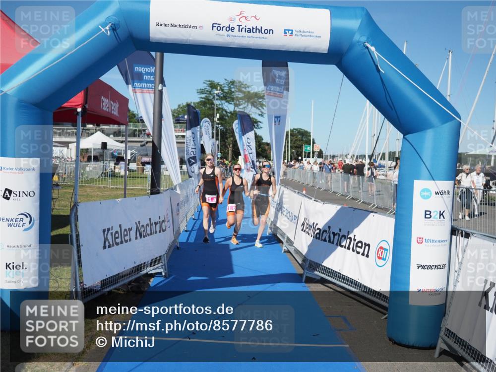 17.08.2025 - KN Förde Triathlon 2025 MichiJ http://msf.ph/oto/8577786 17.08.2025 16:12:21 Laufen 21 meine-sportfotos.de