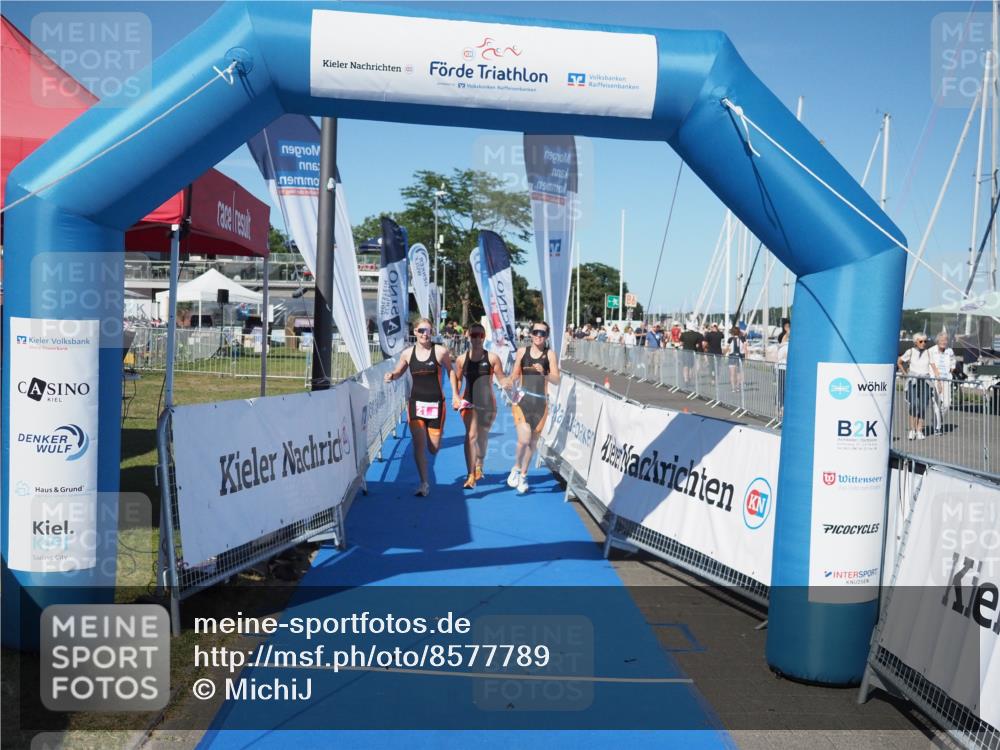 17.08.2025 - KN Förde Triathlon 2025 MichiJ http://msf.ph/oto/8577789 17.08.2025 16:12:21 Laufen 21 meine-sportfotos.de