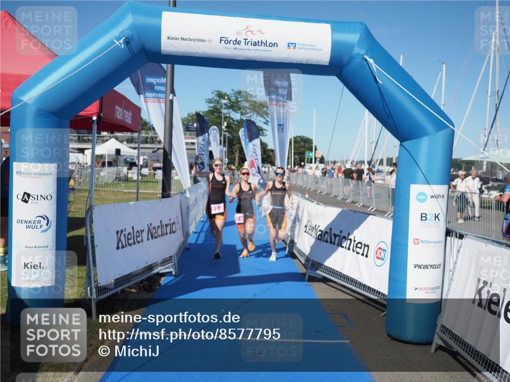 17.08.2025 - KN Förde Triathlon 2025 MichiJ http://msf.ph/oto/8577795 17.08.2025 16:12:21 Laufen 21 meine-sportfotos.de