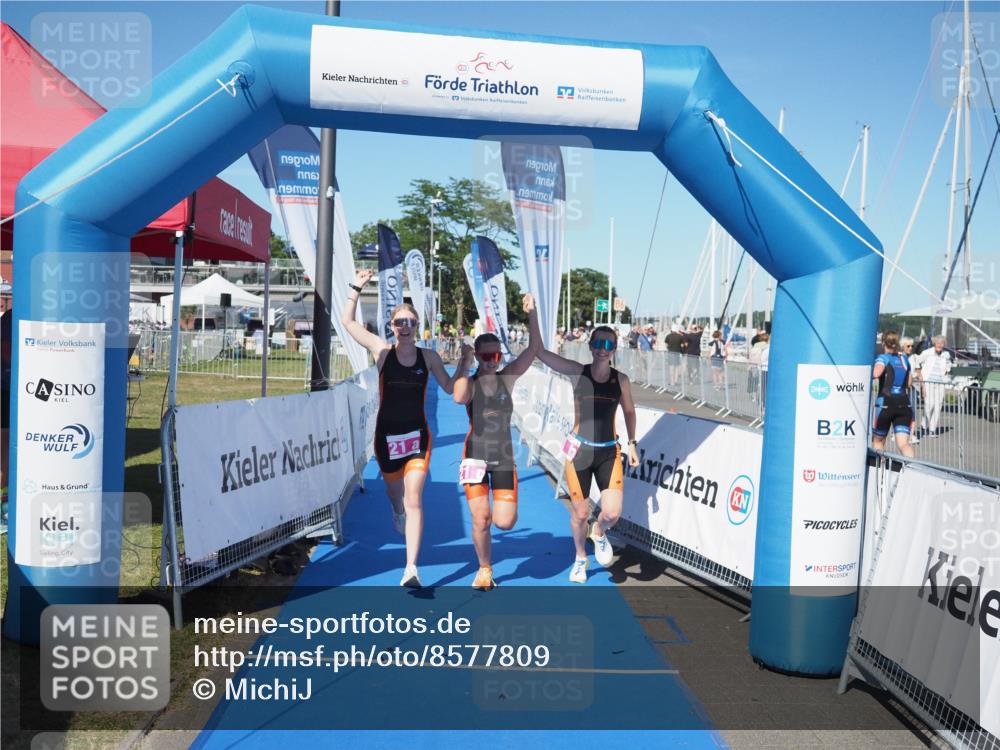17.08.2025 - KN Förde Triathlon 2025 MichiJ http://msf.ph/oto/8577809 17.08.2025 16:12:22 Laufen 21 meine-sportfotos.de