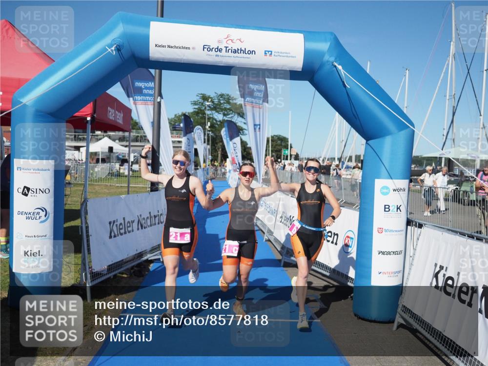 17.08.2025 - KN Förde Triathlon 2025 MichiJ http://msf.ph/oto/8577818 17.08.2025 16:12:22 Laufen 21 meine-sportfotos.de
