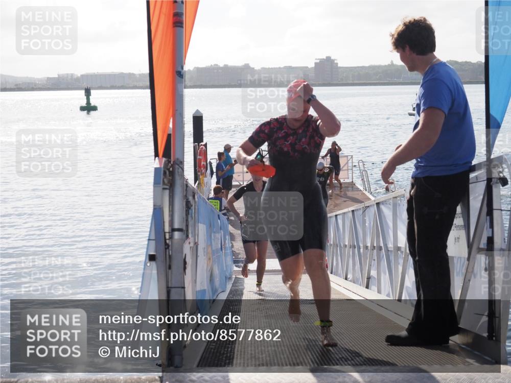 17.08.2025 - KN Förde Triathlon 2025 MichiJ http://msf.ph/oto/8577862 17.08.2025 09:15:06 Schwimmen 133, 146, 150, 152, 159, 133, 143, 145, 147, 152 meine-sportfotos.de