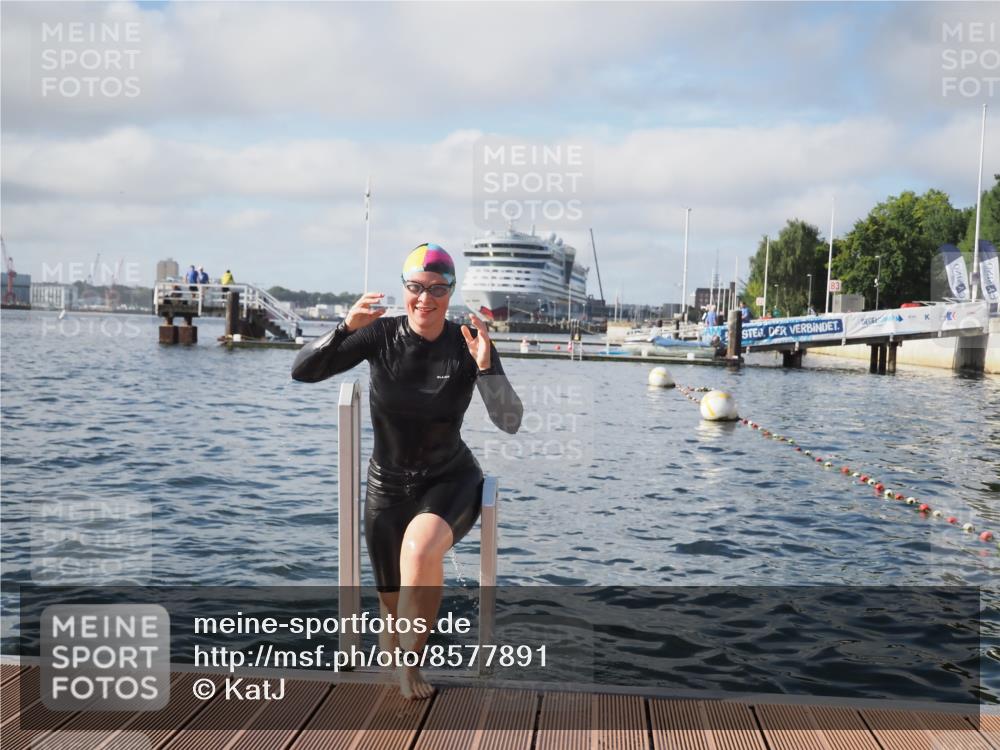 17.08.2025 - KN Förde Triathlon 2025 KatJ http://msf.ph/oto/8577891 17.08.2025 09:18:01 Schwimmen 175, 182, 189, 254, 161, 175, 180, 182, 189 meine-sportfotos.de