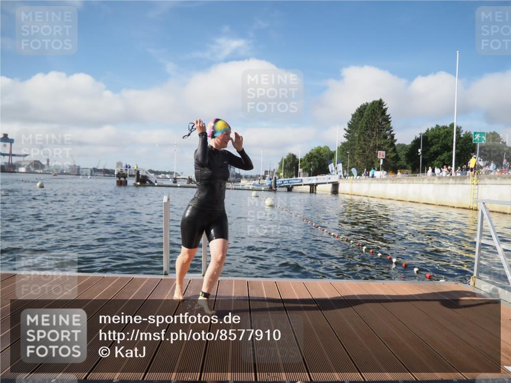 17.08.2025 - KN Förde Triathlon 2025 KatJ http://msf.ph/oto/8577910 17.08.2025 09:18:02 Schwimmen 175, 182, 189, 254, 161, 175, 180, 182, 189, 254 meine-sportfotos.de