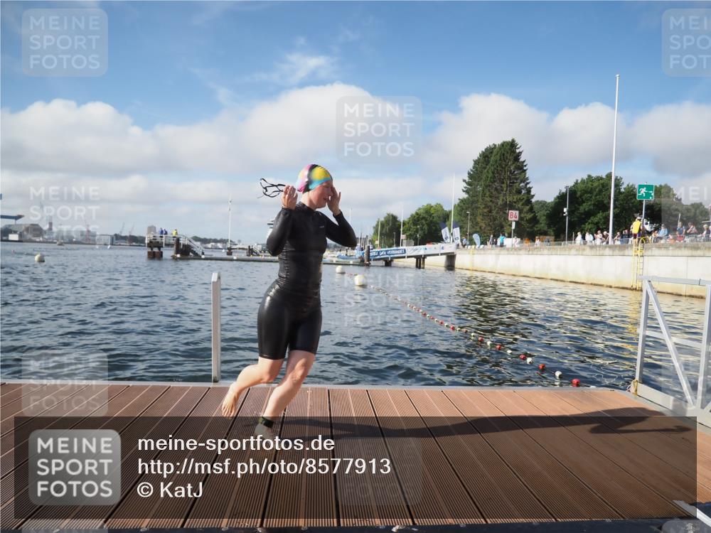 17.08.2025 - KN Förde Triathlon 2025 KatJ http://msf.ph/oto/8577913 17.08.2025 09:18:02 Schwimmen 175, 182, 189, 254, 161, 175, 180, 182, 189, 254 meine-sportfotos.de