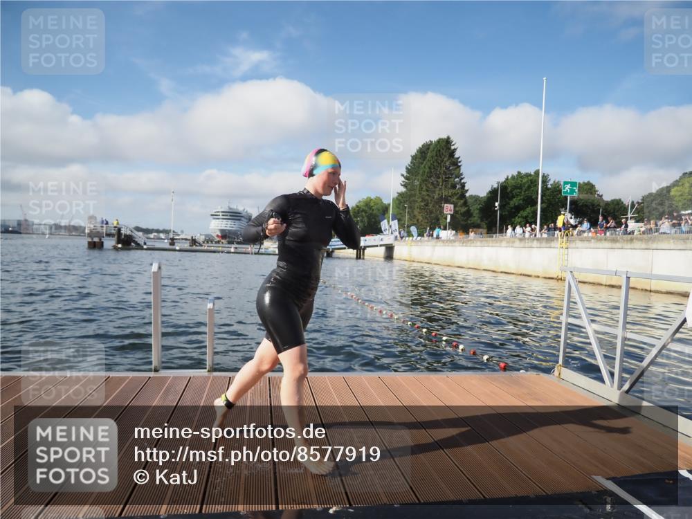 17.08.2025 - KN Förde Triathlon 2025 KatJ http://msf.ph/oto/8577919 17.08.2025 09:18:02 Schwimmen 175, 182, 189, 254, 161, 175, 180, 182, 189, 254 meine-sportfotos.de