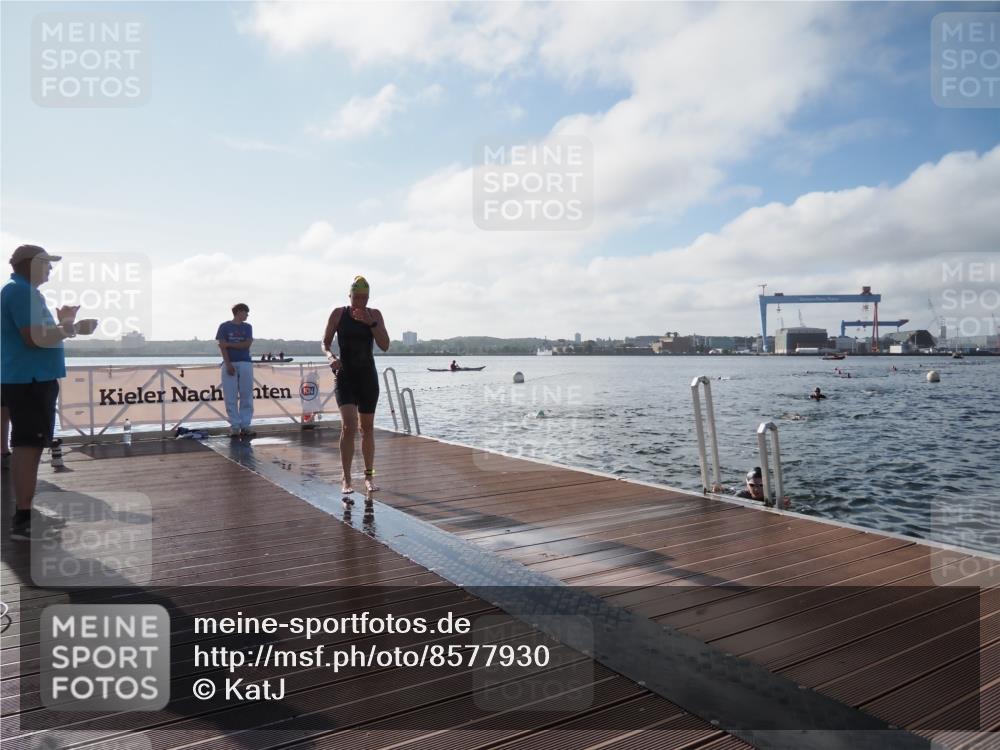 17.08.2025 - KN Förde Triathlon 2025 KatJ http://msf.ph/oto/8577930 17.08.2025 09:18:04 Schwimmen 175, 189, 254, 175, 182, 189, 254 meine-sportfotos.de