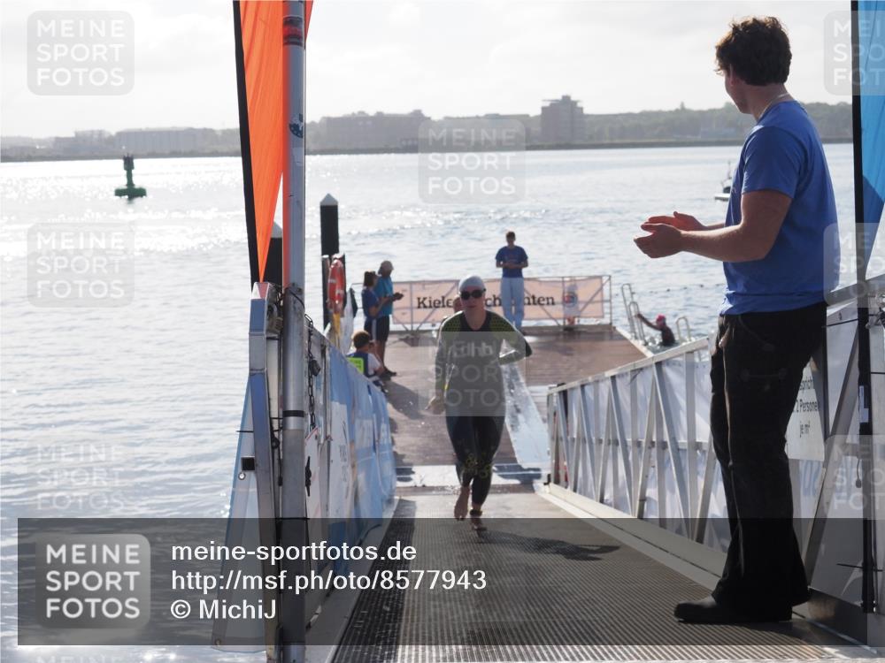 17.08.2025 - KN Förde Triathlon 2025 MichiJ http://msf.ph/oto/8577943 17.08.2025 09:15:10 Schwimmen 133, 147, 152, 159, 143, 145, 147 meine-sportfotos.de