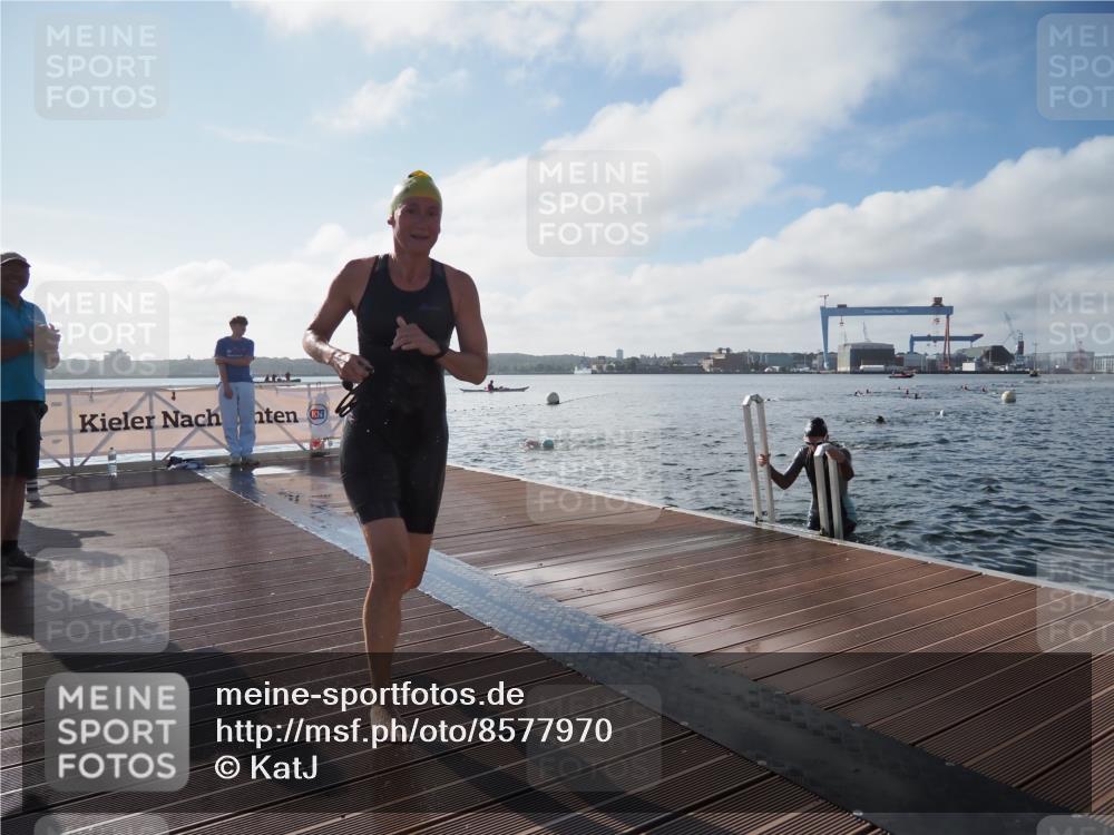 17.08.2025 - KN Förde Triathlon 2025 KatJ http://msf.ph/oto/8577970 17.08.2025 09:18:06 Schwimmen 175, 189, 254, 175, 182, 189, 254 meine-sportfotos.de