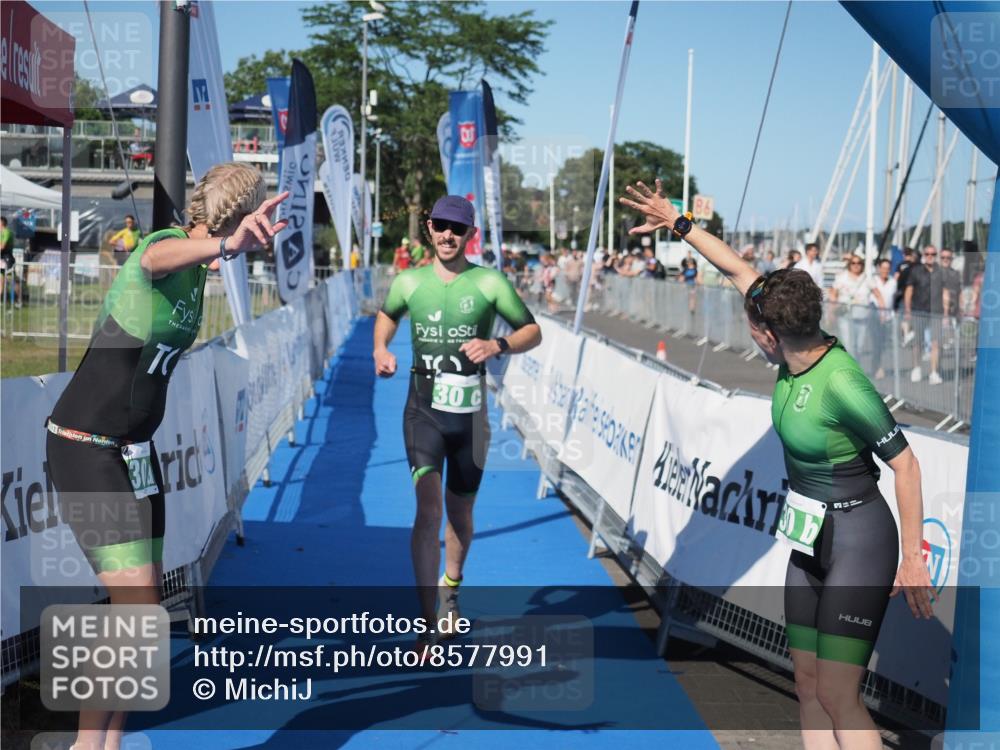 17.08.2025 - KN Förde Triathlon 2025 MichiJ http://msf.ph/oto/8577991 17.08.2025 16:12:48 Laufen 23, 30 meine-sportfotos.de