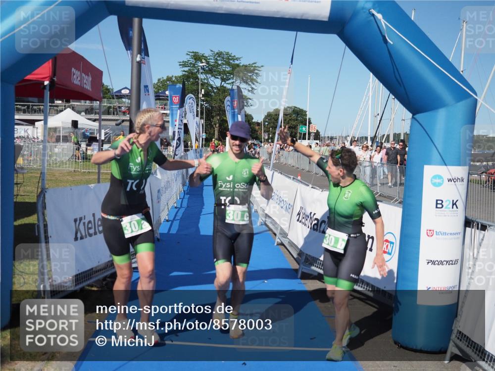 17.08.2025 - KN Förde Triathlon 2025 MichiJ http://msf.ph/oto/8578003 17.08.2025 16:12:49 Laufen 23, 30 meine-sportfotos.de