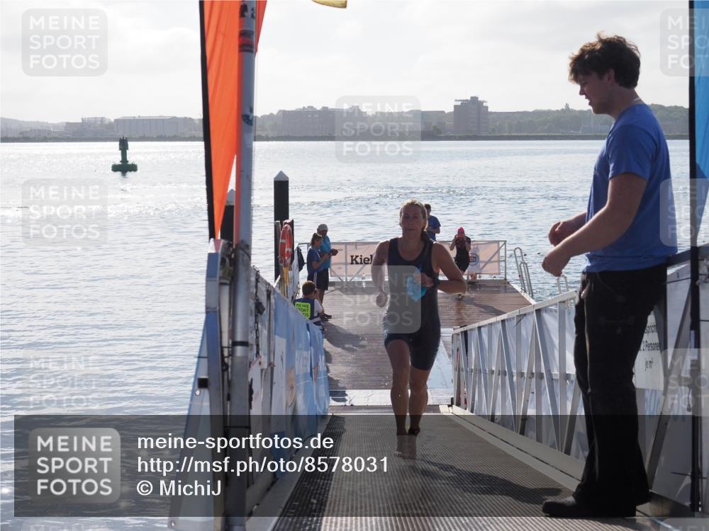 17.08.2025 - KN Förde Triathlon 2025 MichiJ http://msf.ph/oto/8578031 17.08.2025 09:15:14 Schwimmen 133, 145, 147, 152, 143, 145 meine-sportfotos.de