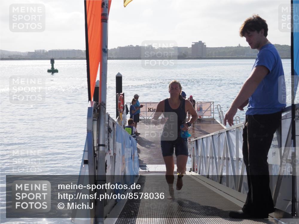 17.08.2025 - KN Förde Triathlon 2025 MichiJ http://msf.ph/oto/8578036 17.08.2025 09:15:14 Schwimmen 133, 145, 147, 152, 143, 145 meine-sportfotos.de
