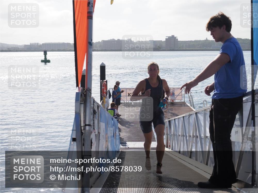 17.08.2025 - KN Förde Triathlon 2025 MichiJ http://msf.ph/oto/8578039 17.08.2025 09:15:14 Schwimmen 133, 145, 147, 152, 143, 145 meine-sportfotos.de