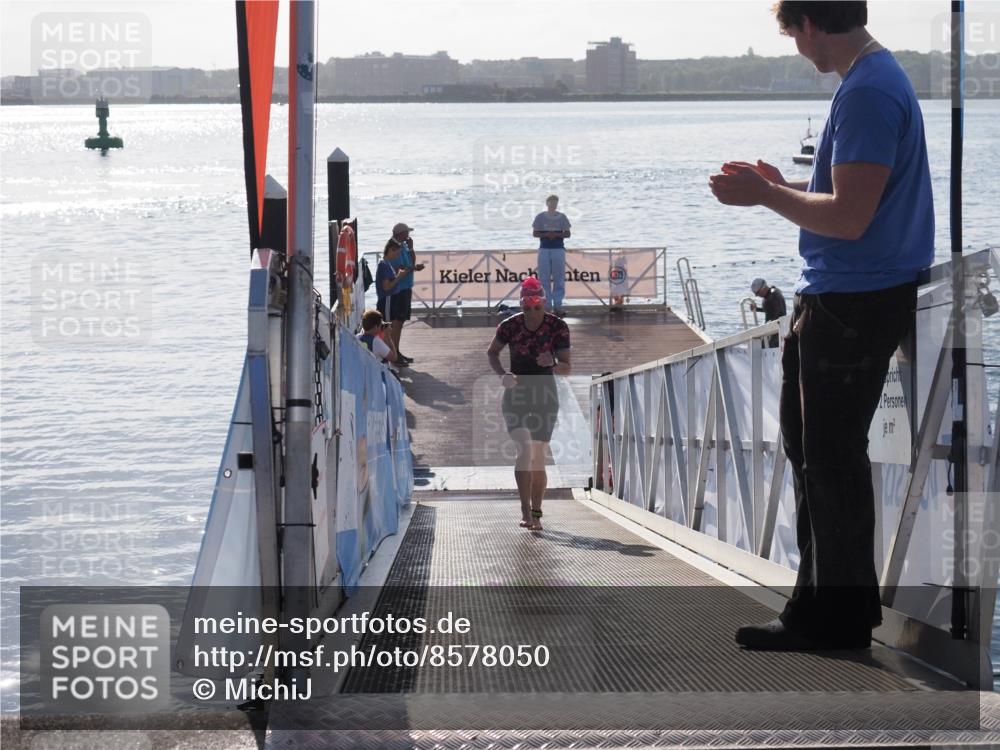 17.08.2025 - KN Förde Triathlon 2025 MichiJ http://msf.ph/oto/8578050 17.08.2025 09:15:20 Schwimmen 143, 145, 147, 141, 143, 149 meine-sportfotos.de