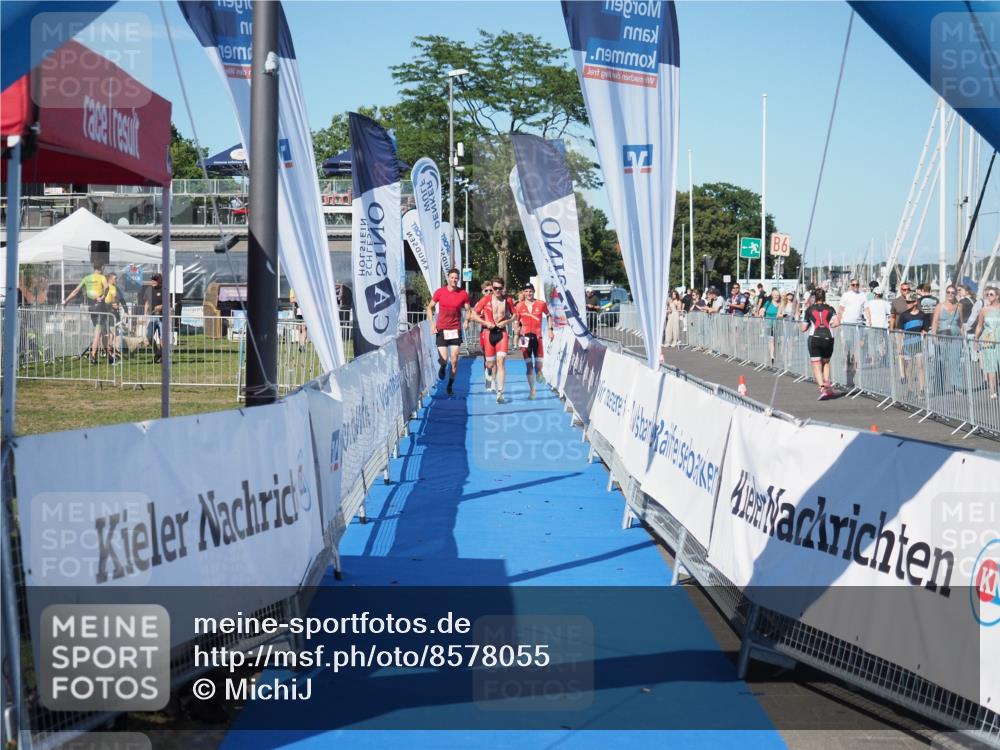 17.08.2025 - KN Förde Triathlon 2025 MichiJ http://msf.ph/oto/8578055 17.08.2025 16:13:16 Laufen  meine-sportfotos.de