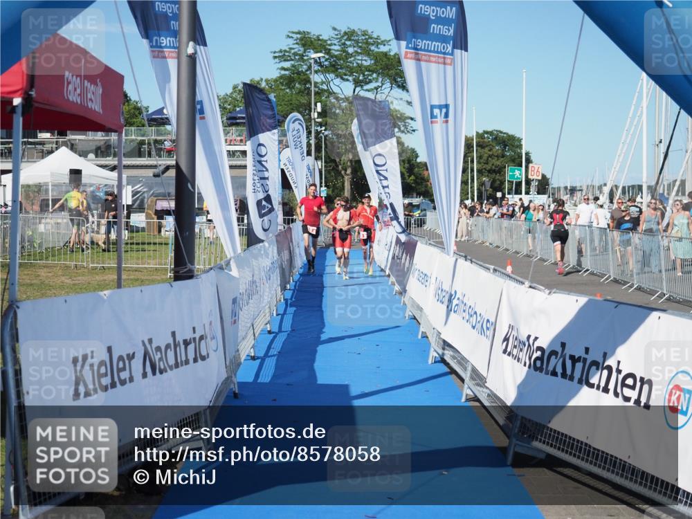 17.08.2025 - KN Förde Triathlon 2025 MichiJ http://msf.ph/oto/8578058 17.08.2025 16:13:16 Laufen  meine-sportfotos.de