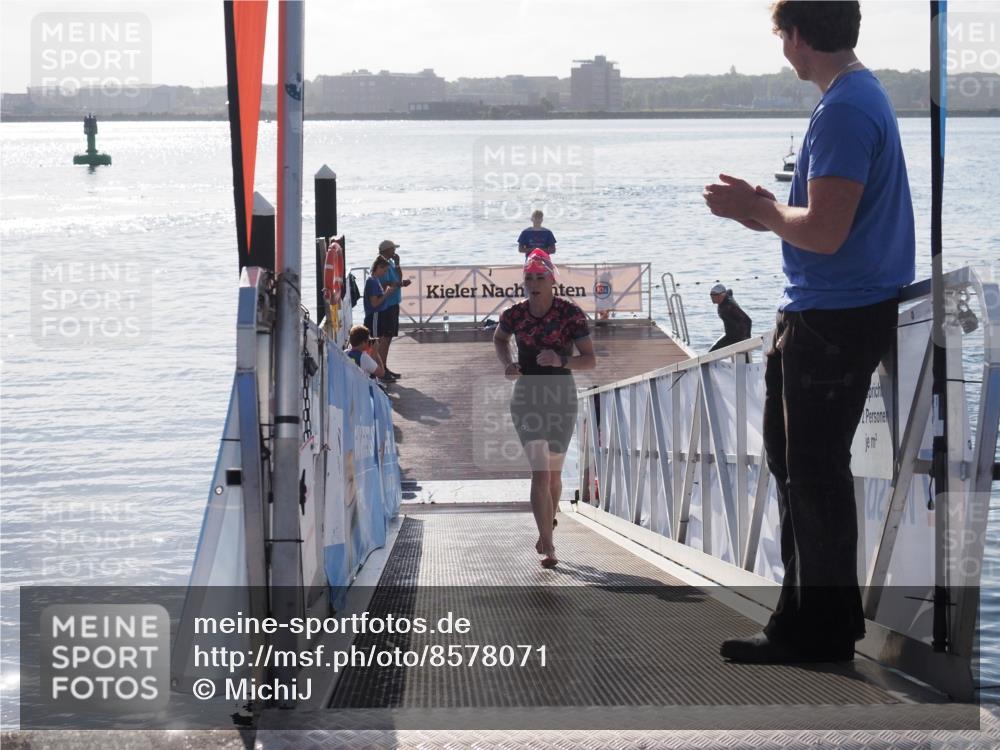 17.08.2025 - KN Förde Triathlon 2025 MichiJ http://msf.ph/oto/8578071 17.08.2025 09:15:21 Schwimmen 143, 145, 147, 141, 143, 149 meine-sportfotos.de