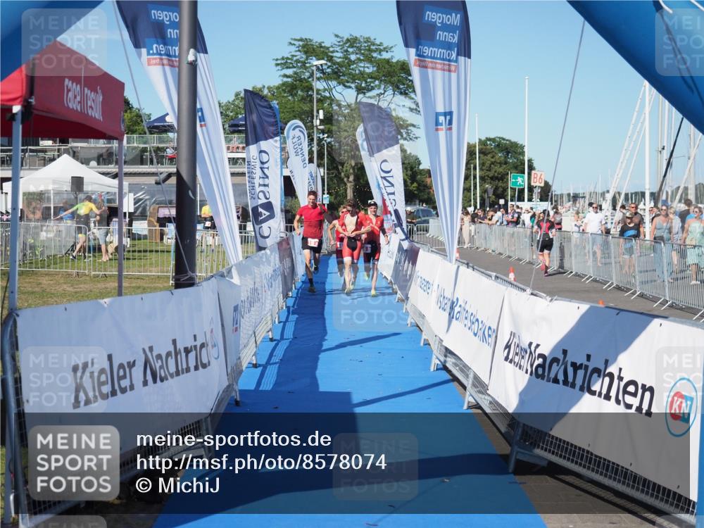 17.08.2025 - KN Förde Triathlon 2025 MichiJ http://msf.ph/oto/8578074 17.08.2025 16:13:17 Laufen  meine-sportfotos.de