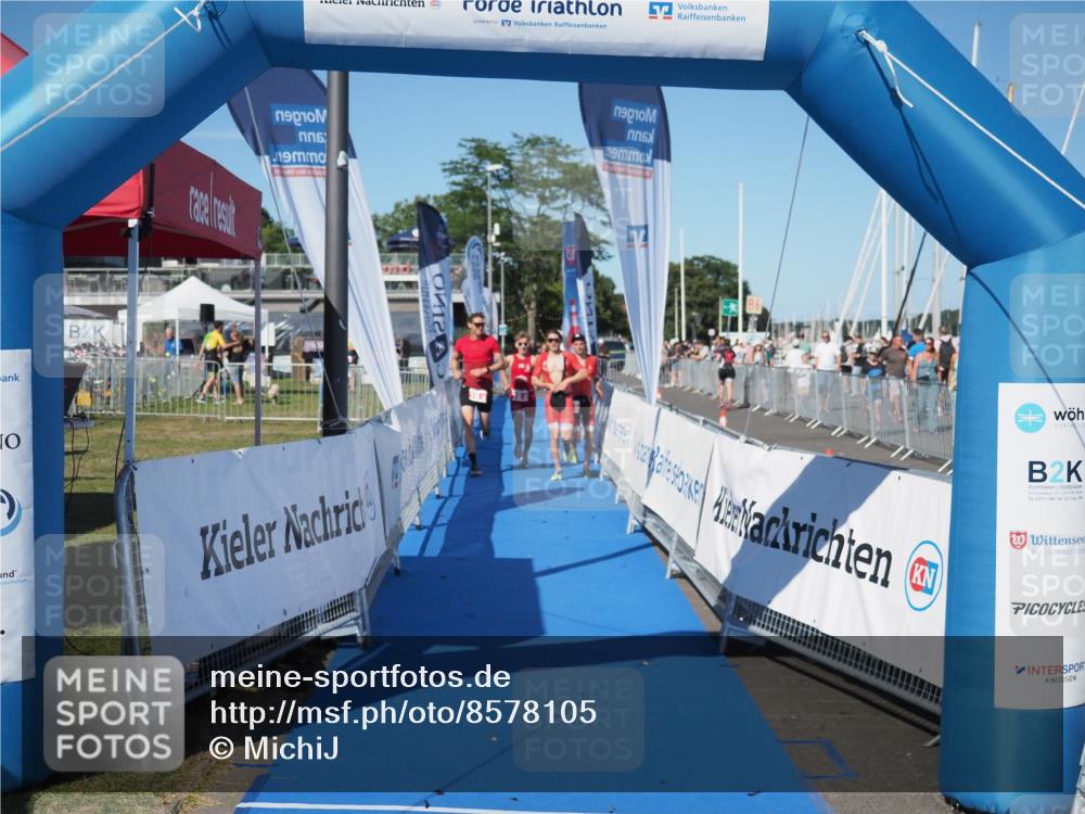17.08.2025 - KN Förde Triathlon 2025 MichiJ http://msf.ph/oto/8578105 17.08.2025 16:13:19 Laufen 16 meine-sportfotos.de