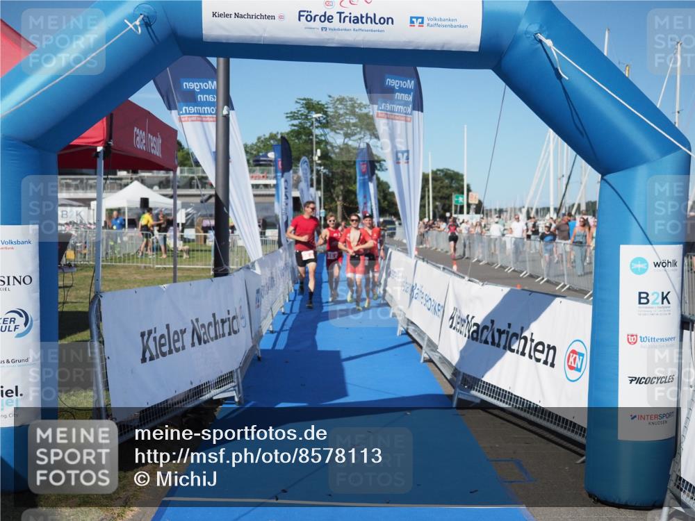17.08.2025 - KN Förde Triathlon 2025 MichiJ http://msf.ph/oto/8578113 17.08.2025 16:13:19 Laufen 16 meine-sportfotos.de