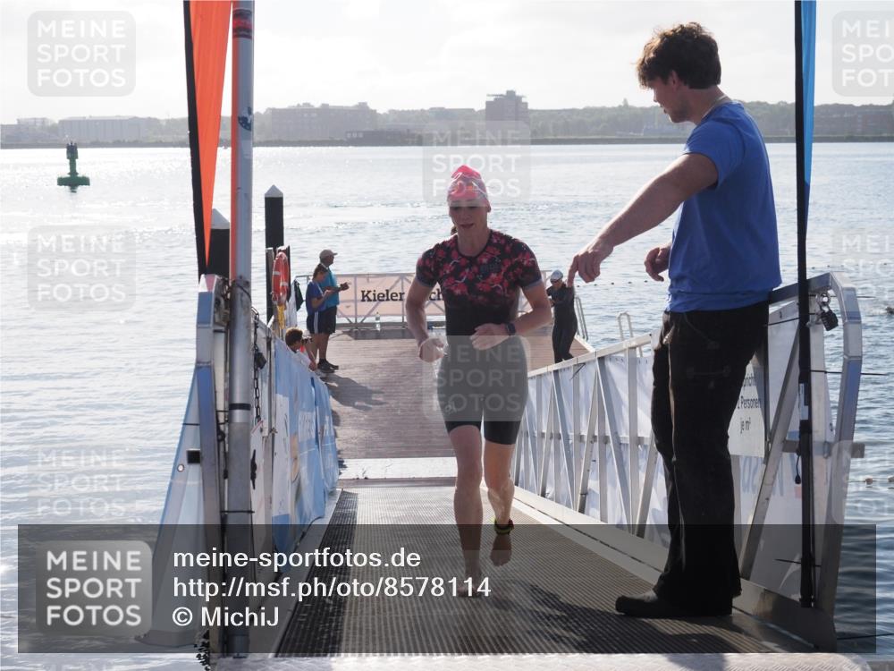 17.08.2025 - KN Förde Triathlon 2025 MichiJ http://msf.ph/oto/8578114 17.08.2025 09:15:23 Schwimmen 143, 145, 147, 141, 143, 149 meine-sportfotos.de
