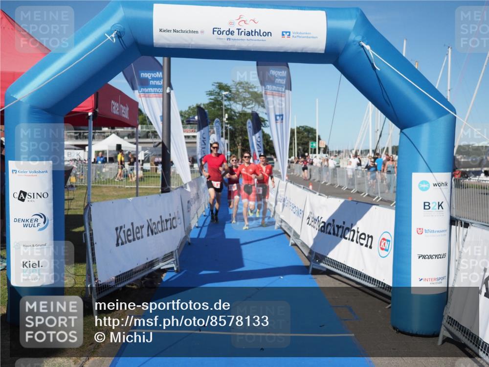 17.08.2025 - KN Förde Triathlon 2025 MichiJ http://msf.ph/oto/8578133 17.08.2025 16:13:20 Laufen 16 meine-sportfotos.de