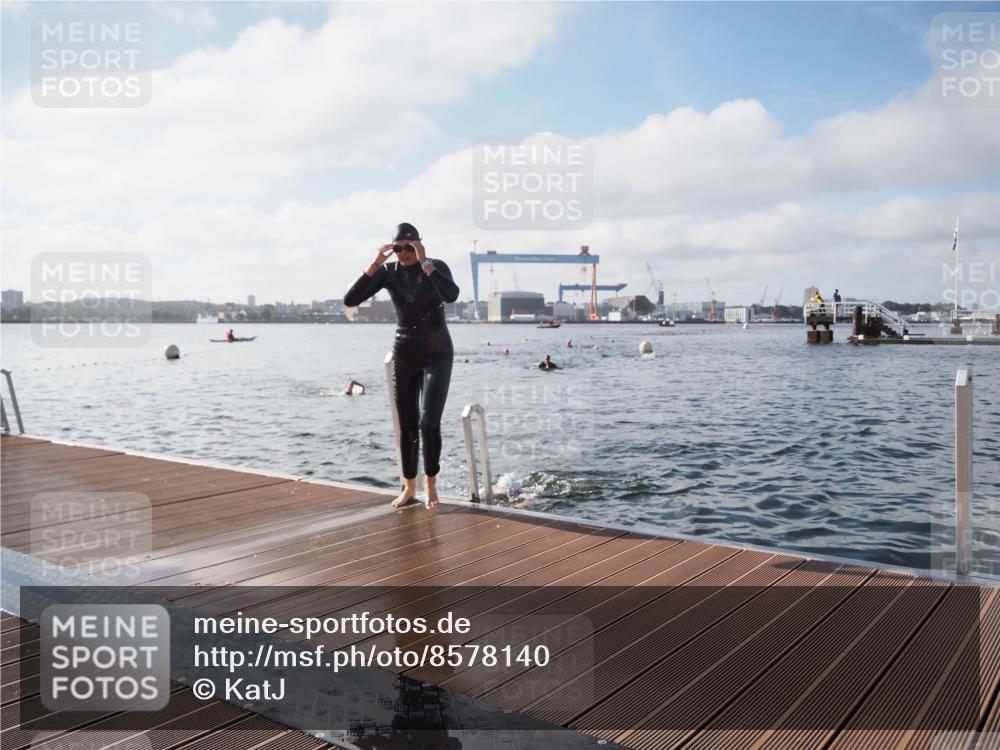 17.08.2025 - KN Förde Triathlon 2025 KatJ http://msf.ph/oto/8578140 17.08.2025 09:18:31 Schwimmen 174, 192, 250, 174, 185, 192, 250 meine-sportfotos.de