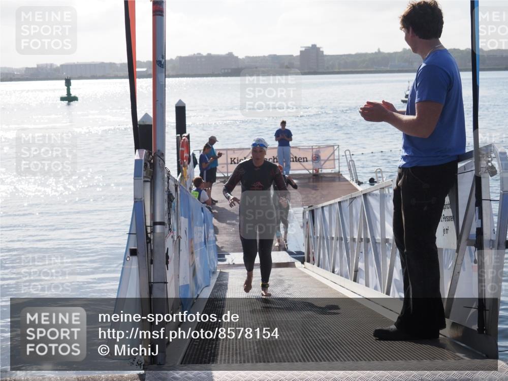 17.08.2025 - KN Förde Triathlon 2025 MichiJ http://msf.ph/oto/8578154 17.08.2025 09:15:32 Schwimmen 141, 143, 149, 131, 141, 149 meine-sportfotos.de