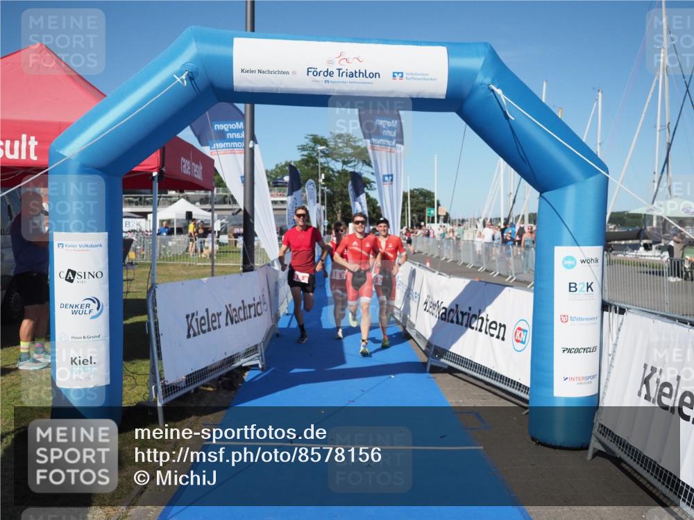 17.08.2025 - KN Förde Triathlon 2025 MichiJ http://msf.ph/oto/8578156 17.08.2025 16:13:21 Laufen 16 meine-sportfotos.de