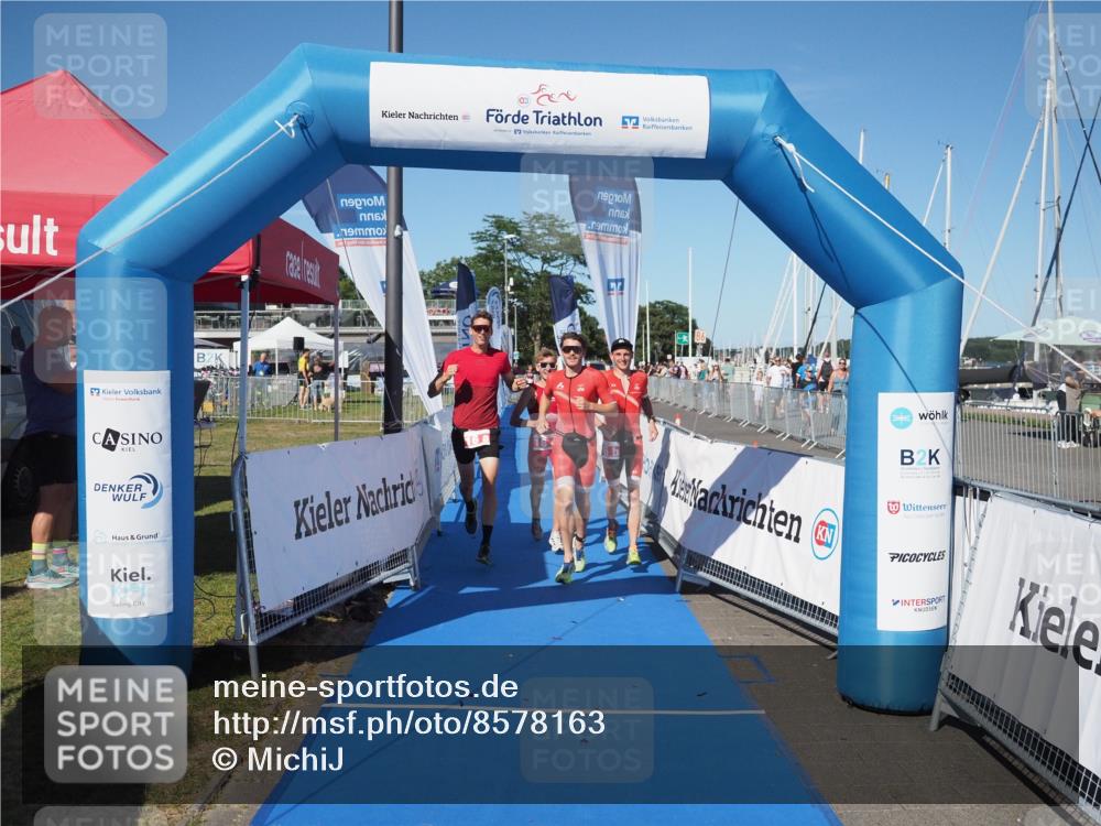 17.08.2025 - KN Förde Triathlon 2025 MichiJ http://msf.ph/oto/8578163 17.08.2025 16:13:21 Laufen 16 meine-sportfotos.de
