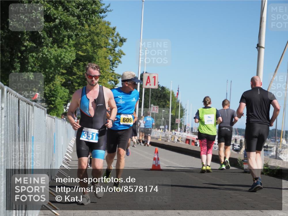 17.08.2025 - KN Förde Triathlon 2025 KatJ http://msf.ph/oto/8578174 17.08.2025 12:14:04 Laufen 294, 339, 351, 380, 609, 611 meine-sportfotos.de