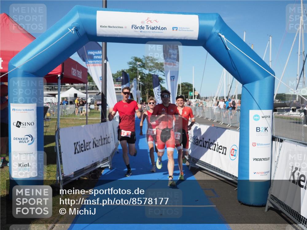 17.08.2025 - KN Förde Triathlon 2025 MichiJ http://msf.ph/oto/8578177 17.08.2025 16:13:22 Laufen 16 meine-sportfotos.de