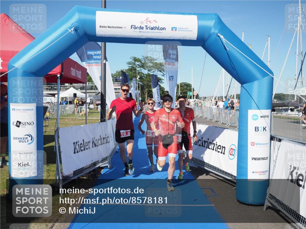 17.08.2025 - KN Förde Triathlon 2025 MichiJ http://msf.ph/oto/8578181 17.08.2025 16:13:22 Laufen 16 meine-sportfotos.de